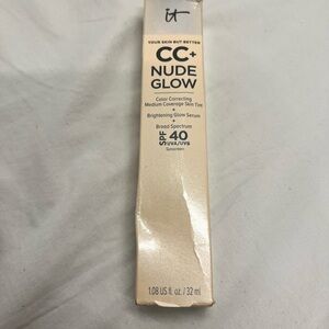 IT Cosmetics CC+ Nude Glow Foundation Light